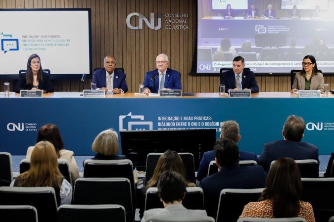 Escola Nacional do Judiciário (Enaju): integração e boas práticas em diálogo entre o CNJ e o Colégio de Corregedores e Corregedoras da Justiça do Brasil - (crédito: Rômulo Serpa/CNJ) Escola Nacional do Judiciário (Enaju): integração e boas práticas em diálogo entre o CNJ e o Colégio de Corregedores e Corregedoras da Justiça do Brasil - (crédito: Rômulo Serpa/CNJ)