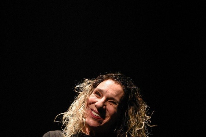 Dalton Trevisan, que tinha um cachorro
Com Denise Stoklos. Direção: Alessandra Maestrini. Sábado, às 21h, na Sala Martins Pena do Teatro Nacional. Ingressos: R$ 200, R$ 140 (meia solidária) e R$ 100 (meia), na Ingresso Digital. Não recomendado para menores de 14 anos
