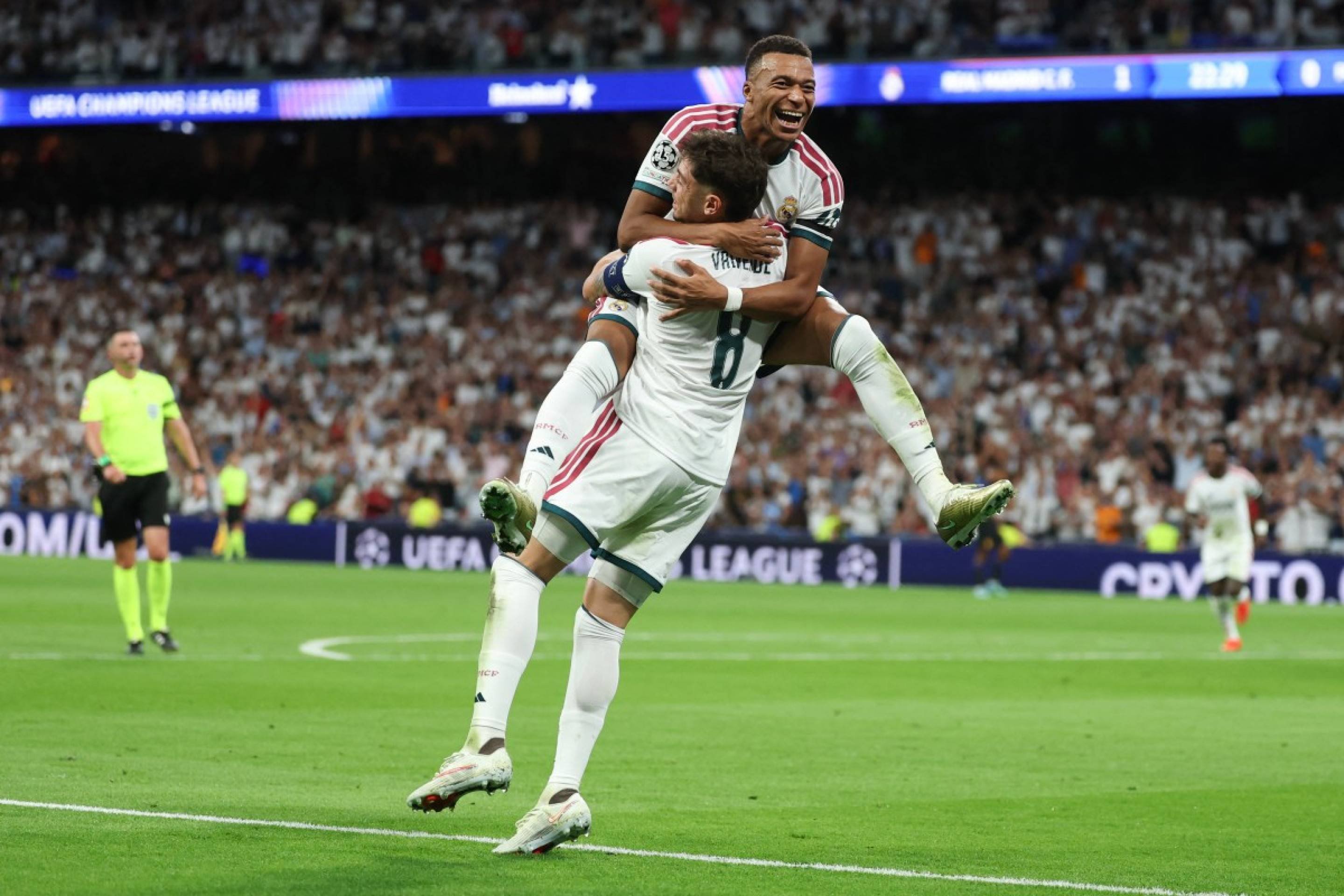 Liga dos Campeões volta com 21 gols e vitórias de Real, City e Borussia