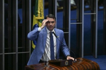 Em manifestação, Flávio defendeu uma sessão pública para resolver o impasse no comando da PF -  (crédito: Ton Molina/Agência Senado)