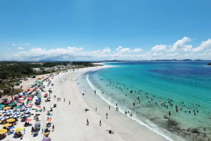 Voos de BH para Cabo Frio: destino fica logo ali no próximo verão! - (crédito: Uai Turismo) Voos de BH para Cabo Frio: destino fica logo ali no próximo verão! - (crédito: Uai Turismo)