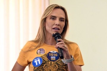 Celina Leão (PP) defendeu a autonomia de sua gestão, prometeu a entrega de cinco novas UPAs até o final do ano e fixou a meta de colocar o DF entre os 10 melhores índices do Ideb - (crédito: Marcelo Ferreira/CB/D.A Press) Celina Leão (PP) defendeu a autonomia de sua gestão, prometeu a entrega de cinco novas UPAs até o final do ano e fixou a meta de colocar o DF entre os 10 melhores índices do Ideb - (crédito: Marcelo Ferreira/CB/D.A Press)