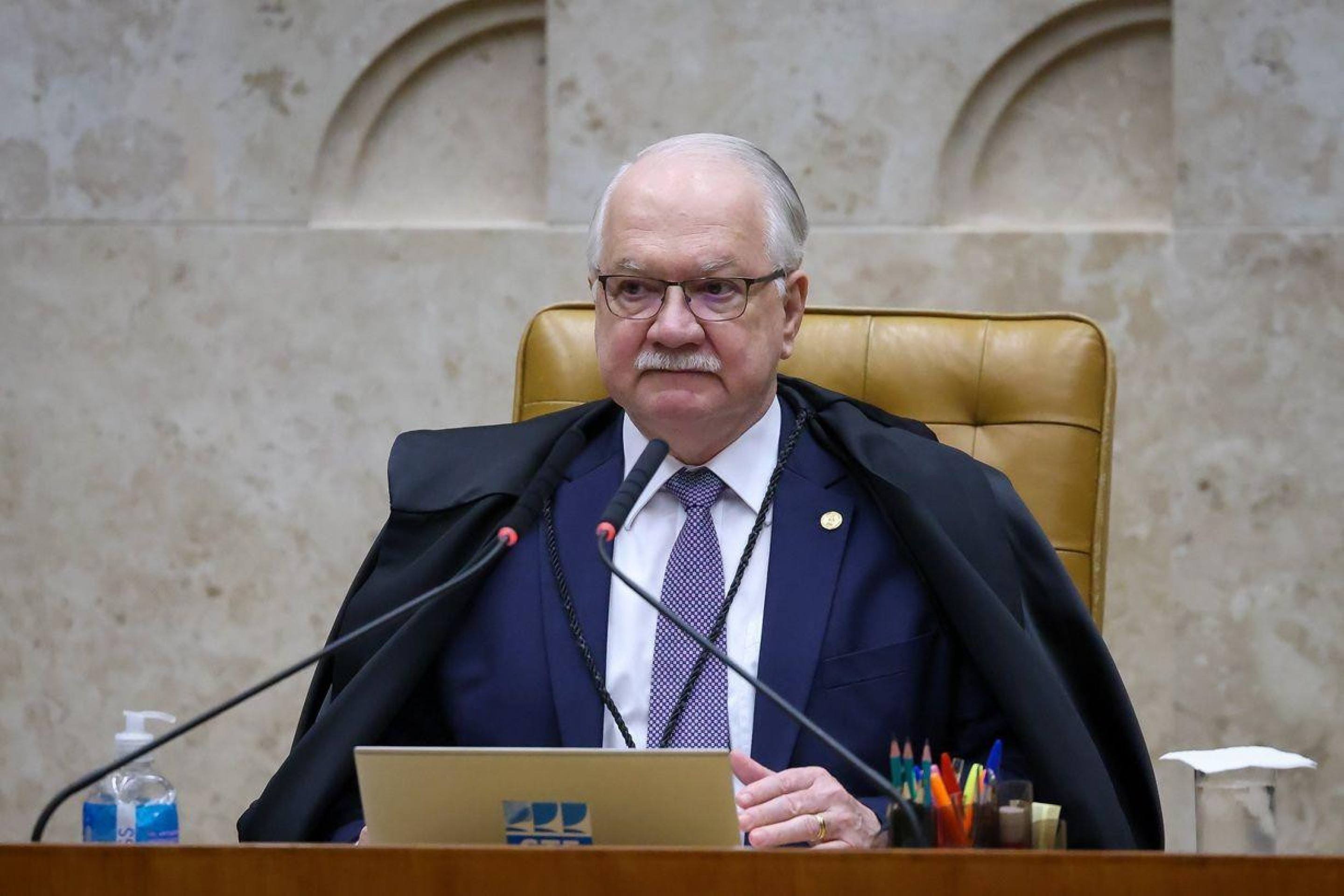 Presidente do STF pede retirada de sigilo do caso Master