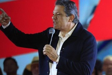 Fernando Haddad defende retirada de 'laranjas podres' das instituições em sabatina -  (crédito:  AFP)