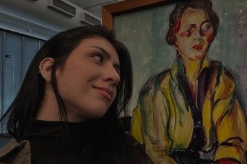 Apaixonada por arte, Giovanna tenta, para além de registrar, também viver -  (crédito: Arquivo pessoal)