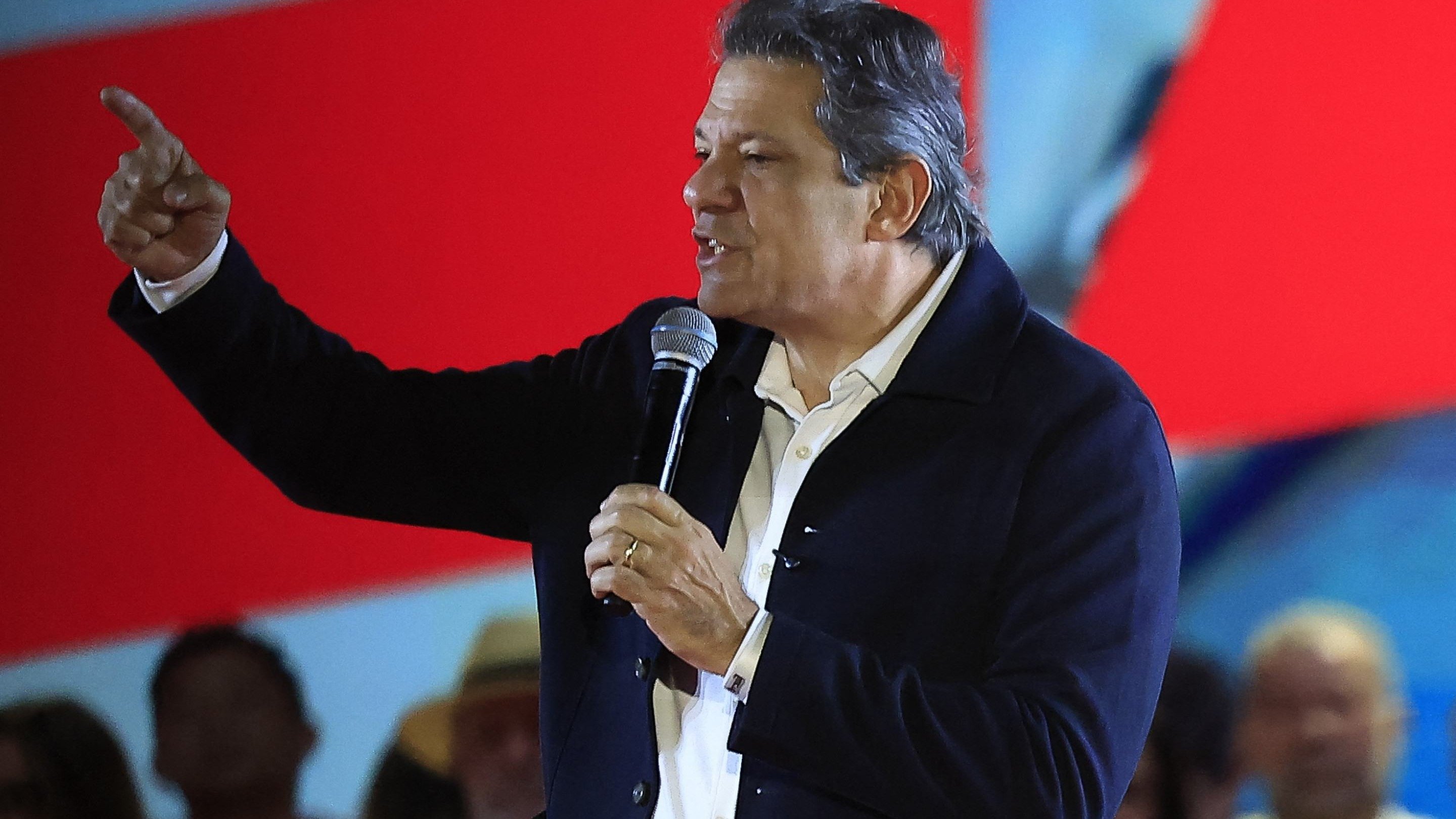 Haddad sobre STF: "Se estiver errado, tira quem cria o problema"