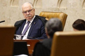A carta para Edson Fachin conta com 198 assinaturas - (crédito: AFP via Getty Images) A carta para Edson Fachin conta com 198 assinaturas - (crédito: AFP via Getty Images)