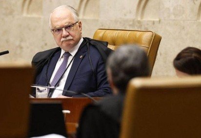 Fachin decide ser relator de caso Moraes-Vorcaro, e retira também de Mendonça processos ligados ao Master e ao escândalo do INSS -  (crédito: AFP via Getty Images) -Fachin decide ser relator de caso Moraes-Vorcaro, e retira também de Mendonça processos ligados ao Master e ao escândalo do INSS -  (crédito: AFP via Getty Images)