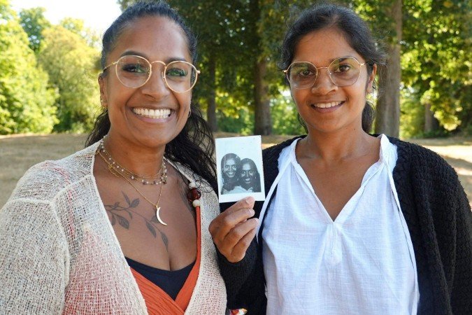 Minal e Meena se conheceram na adolescência e se tornaram amigas - (crédito: Meena Geltink) Minal e Meena se conheceram na adolescência e se tornaram amigas - (crédito: Meena Geltink)