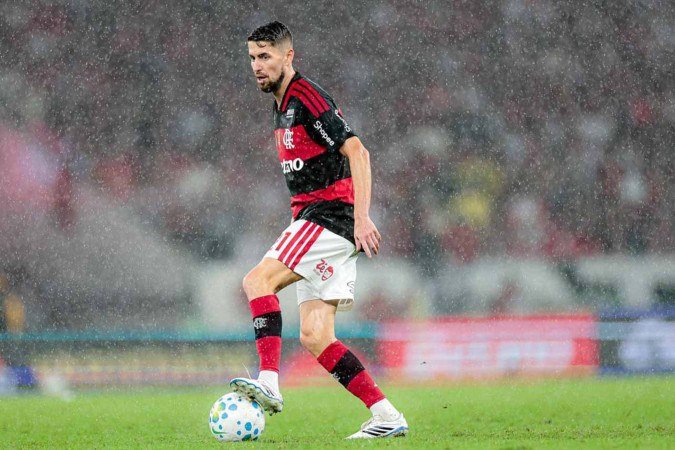 Flamengo não terá Pulgar, Jorginho e Paquetá contra o Bragantino