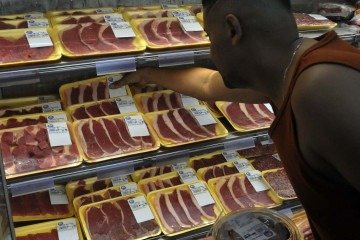 O setor de hipermercados e produtos alimentícios foi um dos que impulsionou o varejo do Distrito Federal - (crédito: Minervino Júnior/CB/D.A Press ) O setor de hipermercados e produtos alimentícios foi um dos que impulsionou o varejo do Distrito Federal - (crédito: Minervino Júnior/CB/D.A Press )