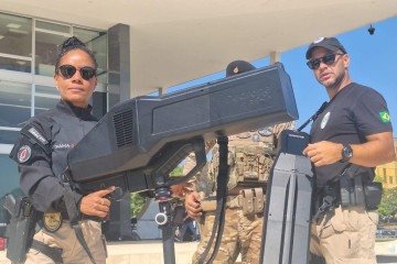 De cão farejador a fuzil antidrone: STF reforça esquema de segurança; acompanhe - (crédito: Carlos Vieira/DA/Press) De cão farejador a fuzil antidrone: STF reforça esquema de segurança; acompanhe - (crédito: Carlos Vieira/DA/Press)