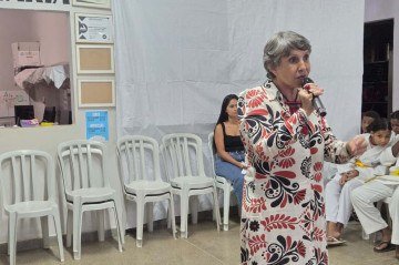 Erika Kokay defende fim da escala 6x1 em instituto na Estrutural - (crédito: Darcianne Diogo/CB/DA Press) Erika Kokay defende fim da escala 6x1 em instituto na Estrutural - (crédito: Darcianne Diogo/CB/DA Press)