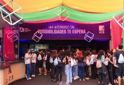 Estudantes do ensino m&eacute;dio poder&atilde;o conhecer laborat&oacute;rios, cl&iacute;nicas e outros espa&ccedil;os especializados da universidade na feira de carreiras. -  (crédito: Divulga&ccedil;&atilde;o/UCB)