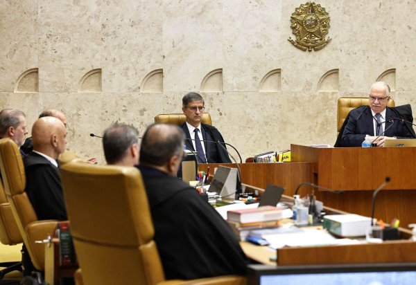 Sessão plenária extraordinária do STF - 15/09/2026
 -  (crédito: Alejandro Zambrana/STF)