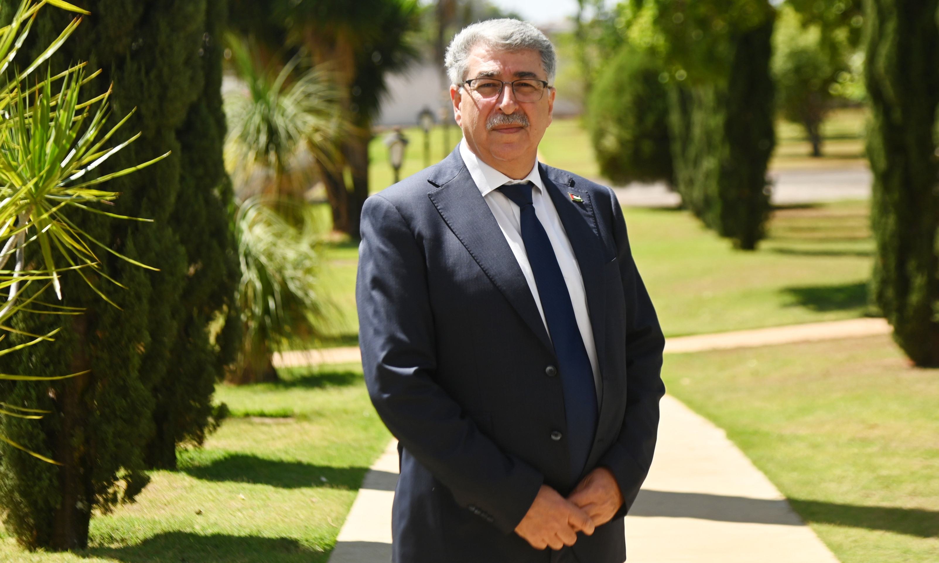  Mundo. Entrevista. Musa Hadid, vice-presidente do Conselho Nacional Palestino.