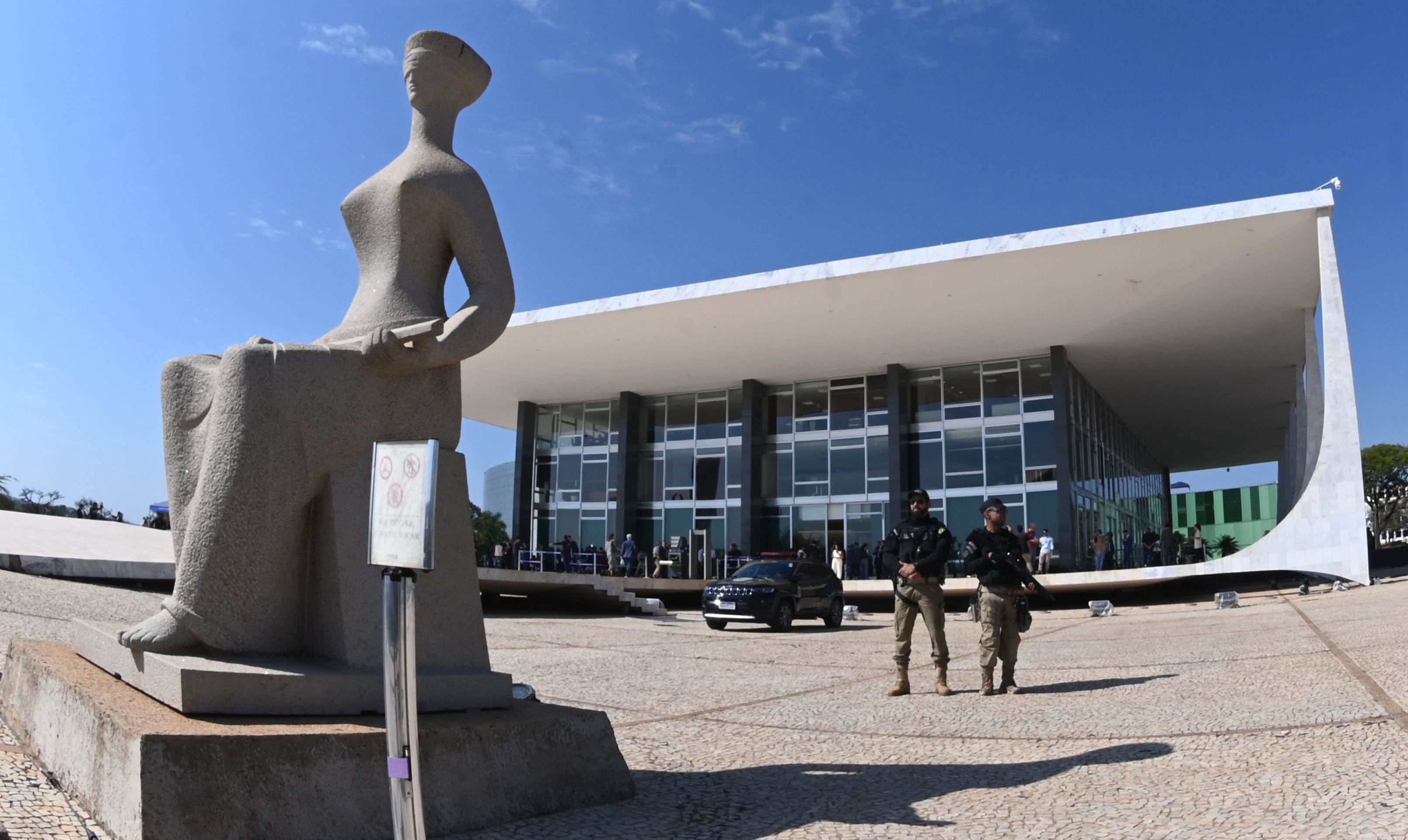 O STF e a expulsão do outro