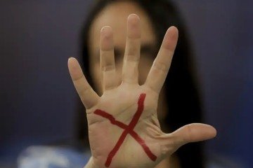 A inseguran&ccedil;a e o medo da viol&ecirc;ncia redefinem a rotina de mulheres, que buscam prote&ccedil;&atilde;o e reagem contra os abusos -  (crédito: Jo&eacute;dson Alves/Ag&ecirc;ncia Brasil)