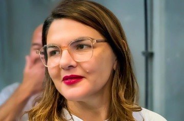 Maira descobriu o dom da mediunidade aos 7 anos de vida - (crédito: Arquivo pessoal) Maira descobriu o dom da mediunidade aos 7 anos de vida - (crédito: Arquivo pessoal)