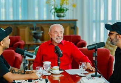 O presidente da República, Luiz Inácio Lula da Silva, durante Podcast Desce a Letra Show, no Palácio da Alvorada, Brasília - DF -  (crédito: Ricardo Stuckert.) -O presidente da República, Luiz Inácio Lula da Silva, durante Podcast Desce a Letra Show, no Palácio da Alvorada, Brasília - DF -  (crédito: Ricardo Stuckert.)