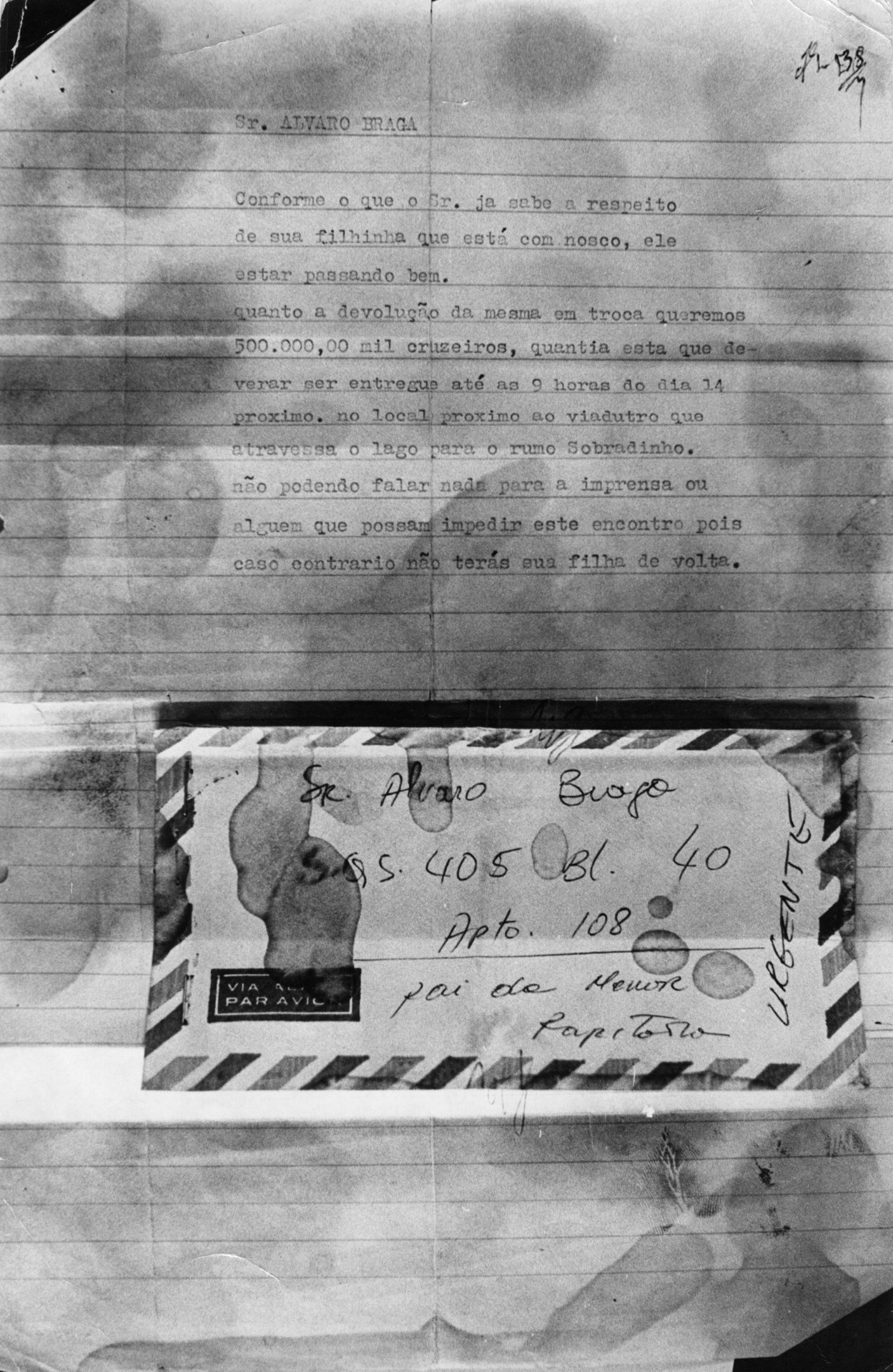  25/05/1976. Cr&eacute;dito: Arquivo CB/D.A Press. Brasil. Bras&iacute;lia - DF. Carta de resgate de Ana L&iacute;dia enviada por seus supostos sequestradores.       Caption 