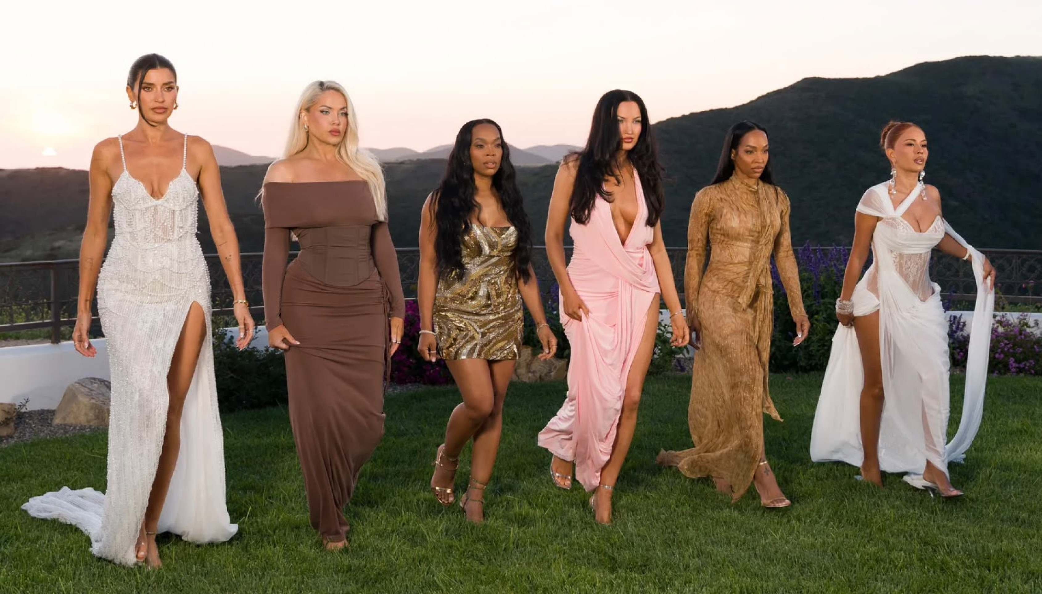 Amigas de Khloé Kardashian ganham destaque no reality 'The girls'
