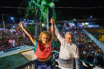 Minas Gerais só elegeu uma mulher para o Senado: Júnia Marise, em 1990 - (crédito: Ricardo Stuckert) Minas Gerais só elegeu uma mulher para o Senado: Júnia Marise, em 1990 - (crédito: Ricardo Stuckert)