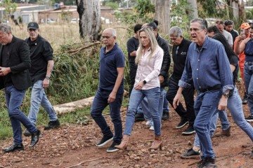 Celina Leão foi acompanhada da sua equipe para as regiões afetadas em Planaltina -  (crédito: Divulgação)