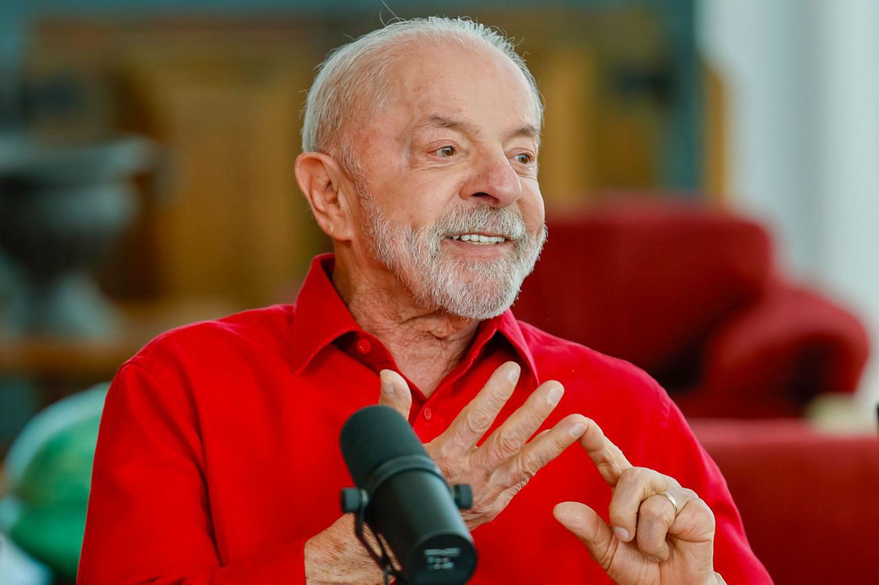 Lula defende julgamento conjunto de ministros e mandatos no STF