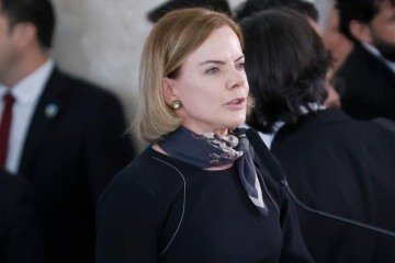 Gleisi Hoffmann acionou o Ministério Público Eleitoral contra violência política, tema central da sua ação judicial - (crédito: Marina Ramos/Câmara dos Deputados — 14.4.26) Gleisi Hoffmann acionou o Ministério Público Eleitoral contra violência política, tema central da sua ação judicial - (crédito: Marina Ramos/Câmara dos Deputados — 14.4.26)