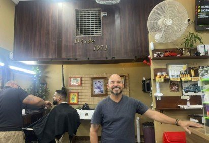 Jorge teve a possibilidade de ver a Barbearia se desenvolver como um estabelecimento histórico da cidade e presente em toda a sua vida -  (crédito: Gabriela Cidade/CB/D.A Press) -Jorge teve a possibilidade de ver a Barbearia se desenvolver como um estabelecimento histórico da cidade e presente em toda a sua vida -  (crédito: Gabriela Cidade/CB/D.A Press)
