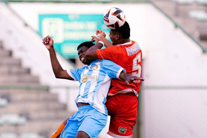 Luziânia precisa vencer para colar no líder Taguatinga. - (crédito: Filipe Fonseca ) Luziânia precisa vencer para colar no líder Taguatinga. - (crédito: Filipe Fonseca )