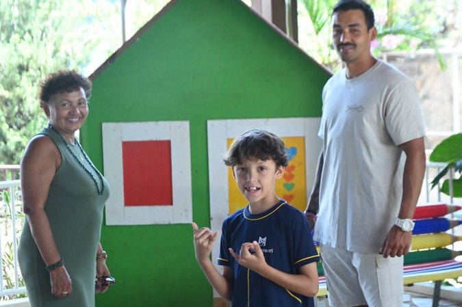 Theo com a avó Dalila e o pai, Luís Felipe Gentil: escolha ultrapassou gerações -  (crédito: Ed Alves/CB/D.A Press)