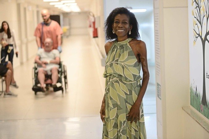 Para Josiana, autorizar a doação de órgãos é continuar amando sua pessoa querida - (crédito: Minervino Júnior/CB/D.A.Press) Para Josiana, autorizar a doação de órgãos é continuar amando sua pessoa querida - (crédito: Minervino Júnior/CB/D.A.Press)