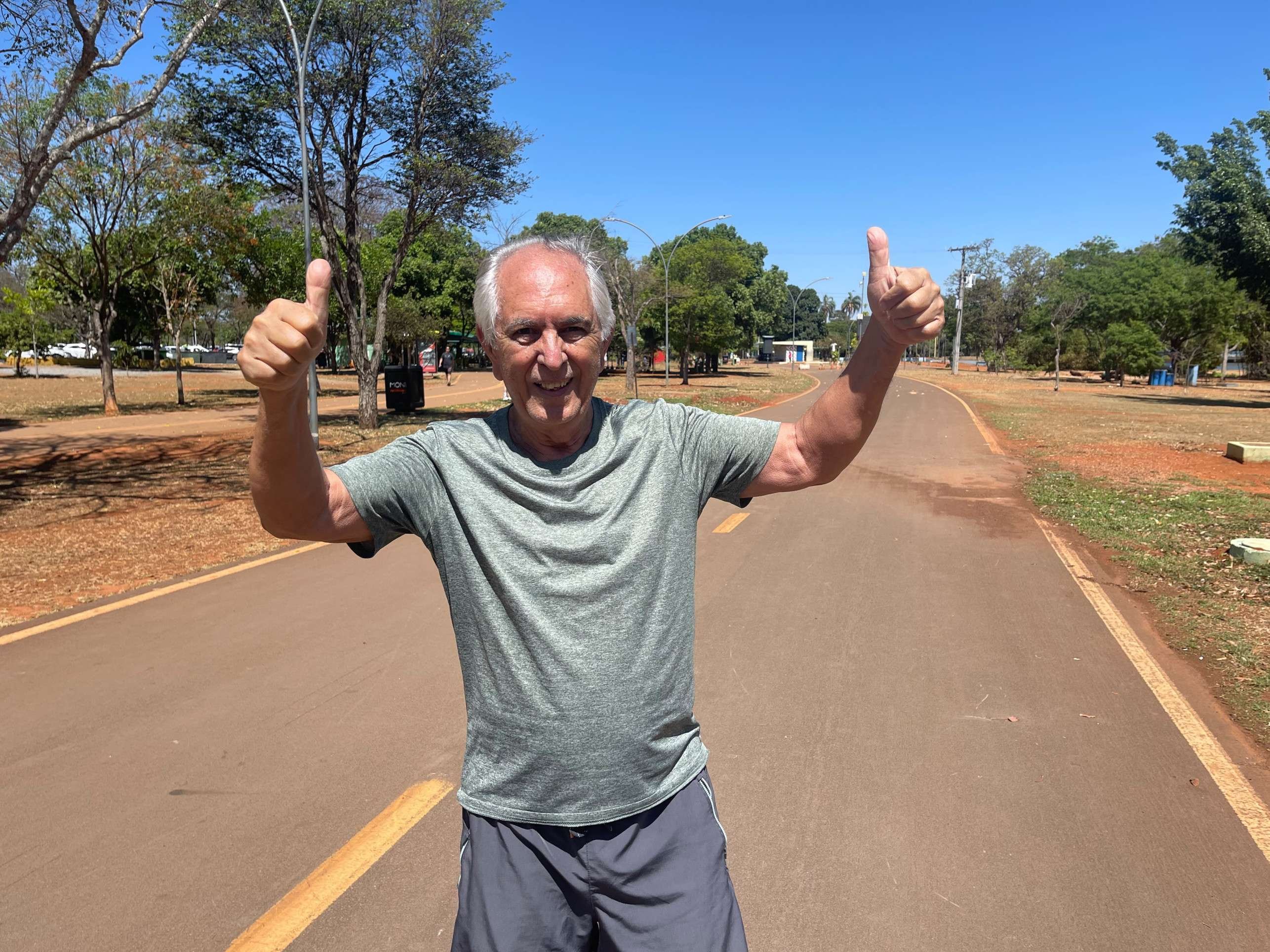 Tadeu Gonzaga, 83, contou que a primavera tamb&eacute;m traz beleza para cidade