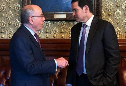 Chanceler Mauro Vieira conversa com o secretário de Estado Marco Rubio. Pressões econômicas extrapolaram e alcançam a seara política -  (crédito:  Divulgação/MRE) -Chanceler Mauro Vieira conversa com o secretário de Estado Marco Rubio. Pressões econômicas extrapolaram e alcançam a seara política -  (crédito:  Divulgação/MRE)