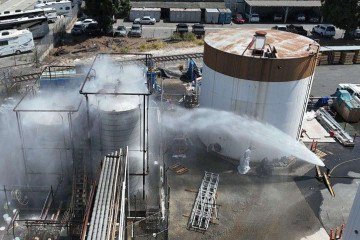 Pouquíssimas empresas fabricam janelas de aviões -  (crédito: Getty Images)