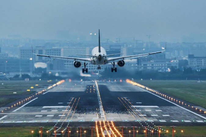 Piloto de avião é o emprego dos sonhos mais buscado no mundo; veja como seguir carreira - (crédito: Uai Turismo) Piloto de avião é o emprego dos sonhos mais buscado no mundo; veja como seguir carreira - (crédito: Uai Turismo)