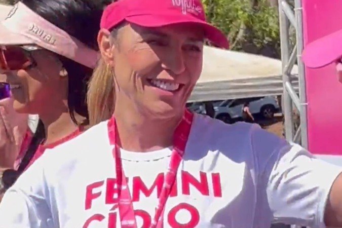 Celina Leão na corrida Brutas – Correndo ou Pedalando Contra o Feminicídio - (crédito: Divulgação) Celina Leão na corrida Brutas – Correndo ou Pedalando Contra o Feminicídio - (crédito: Divulgação)