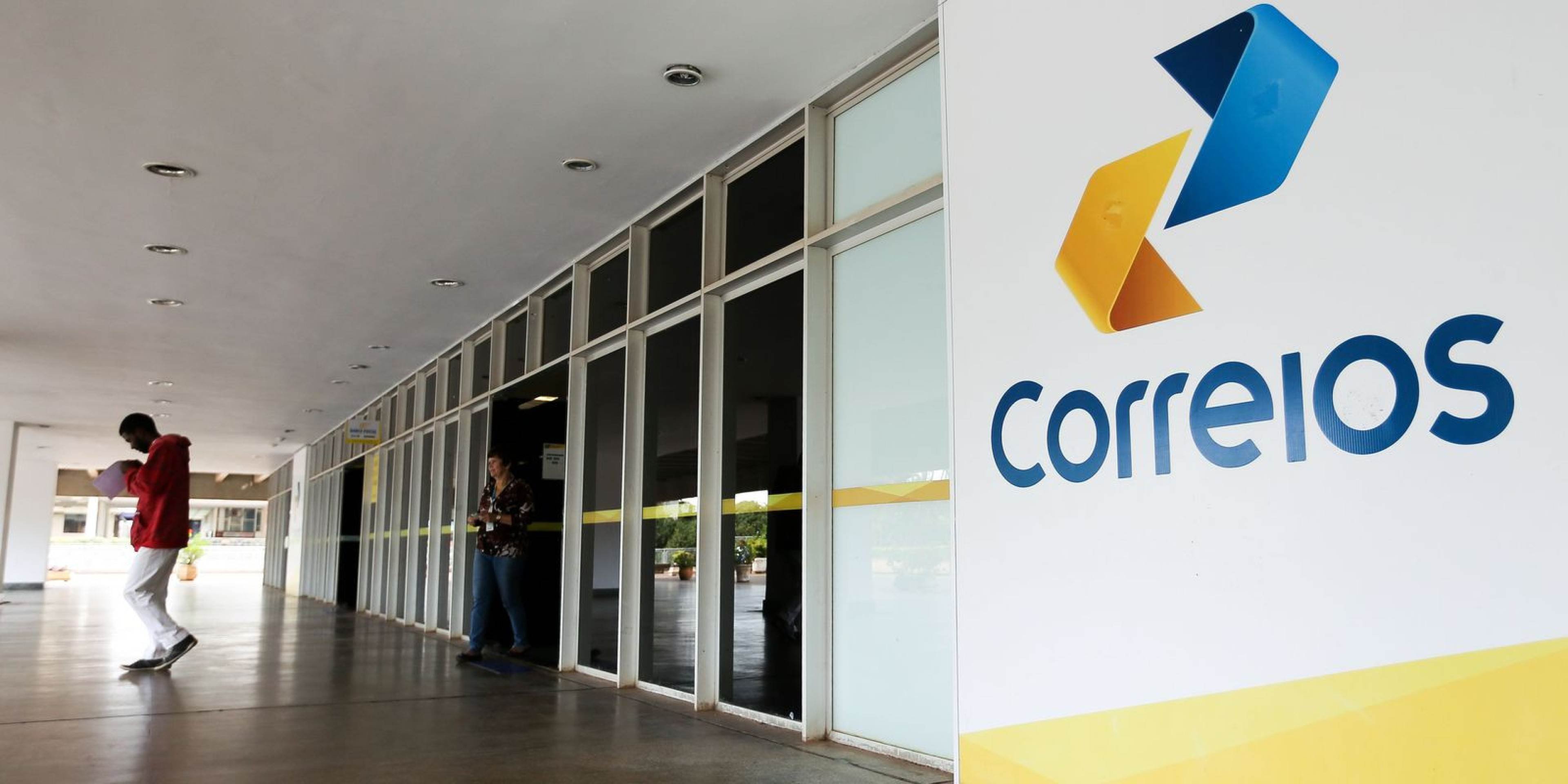Greve dos Correios deve continuar após suspensão de julgamento pelo TST