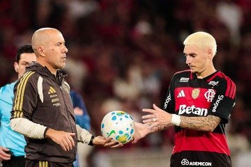 Sob o comando de Leonardo Jardim, o Flamengo engrenou com triunfos sobre Botafogo, Mirassol, Remo, Corinthians e Red Bull Bragantino -  (crédito: Gilvan de Souza/Flamengo)