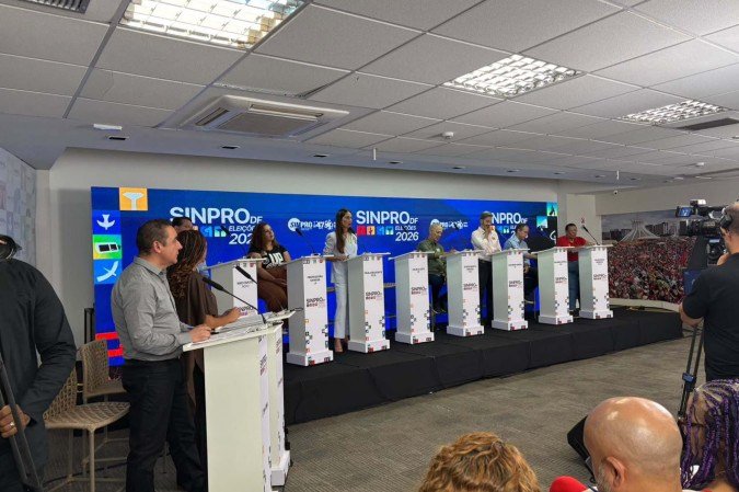 O debate conta com a participação de seis candidatos ao GDF - (crédito: Isac Mascarenhas/CB/DA Press) O debate conta com a participação de seis candidatos ao GDF - (crédito: Isac Mascarenhas/CB/DA Press)