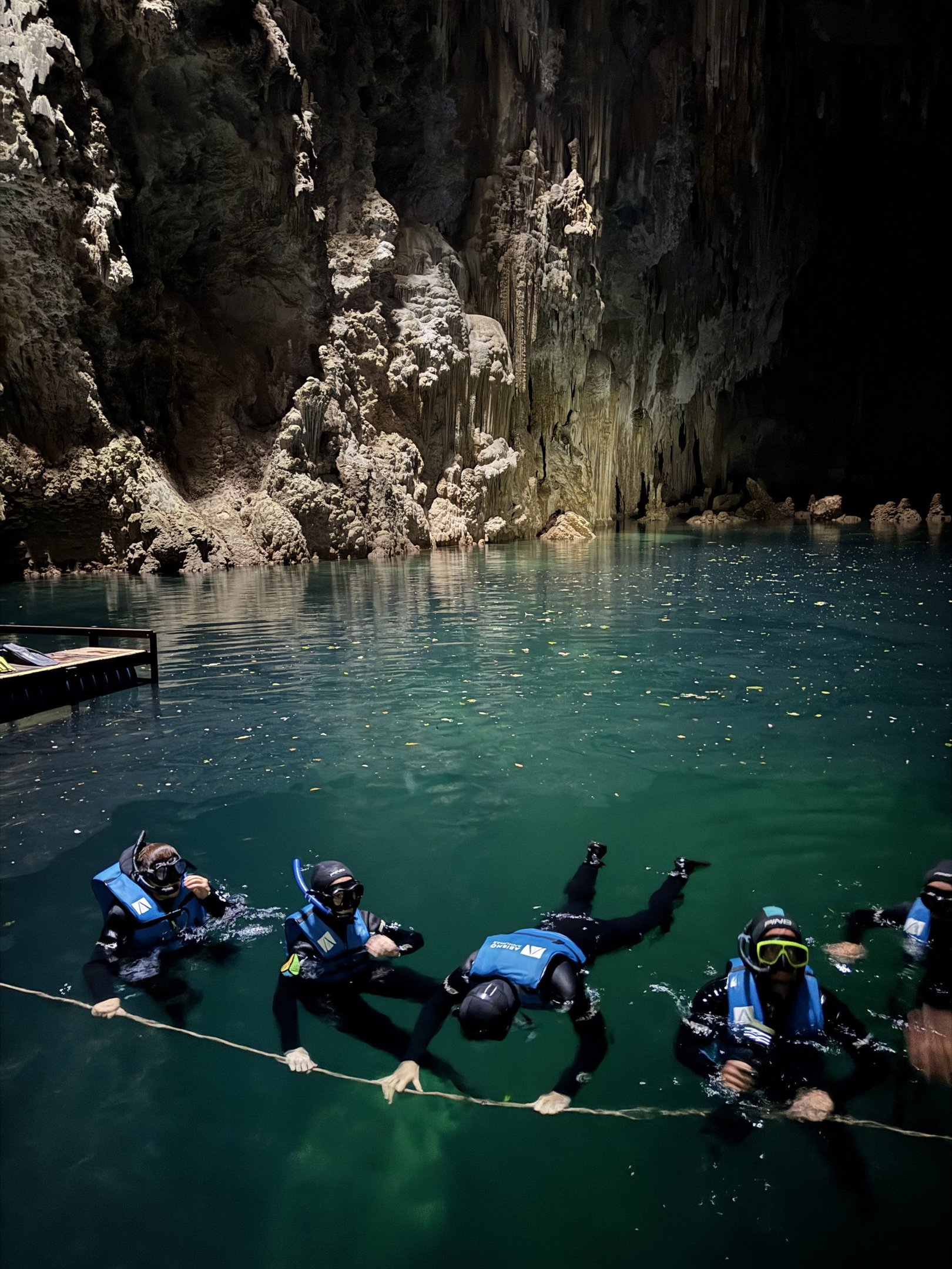 Abismo Anhumas, no Mato Grosso do Sul: explora&ccedil;&atilde;o de caverna preservada