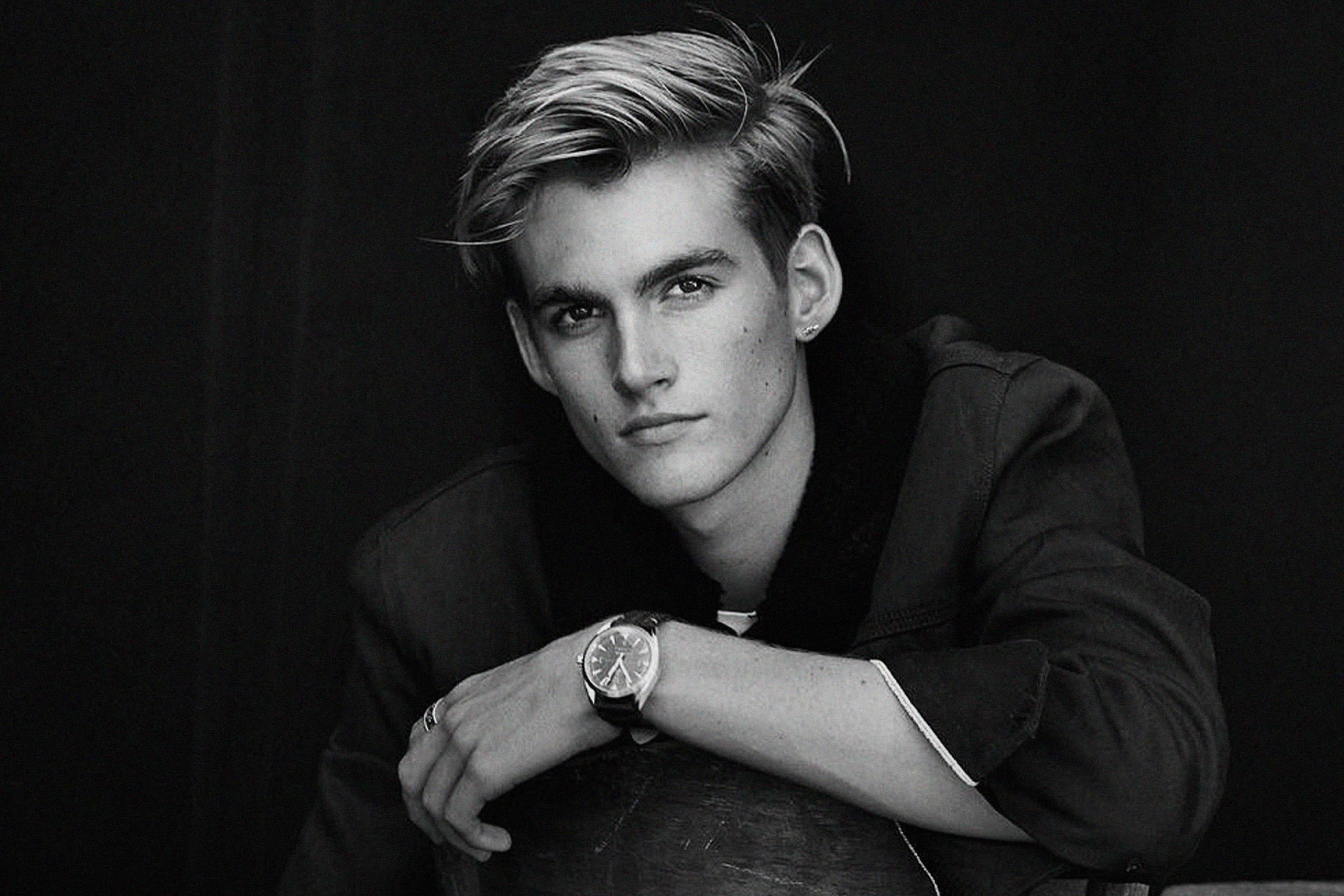 Irmã de Presley Gerber falou sobre vício do modelo um mês antes de sua morte