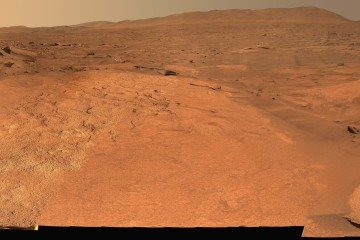 O rover Perseverance capturou os dados usados ??neste panorama da "Unidade Marginal", uma área geológica que acompanha a borda interna da cratera Jezero
- (crédito: NASA/JPL-Caltech/MSSS) O rover Perseverance capturou os dados usados ??neste panorama da "Unidade Marginal", uma área geológica que acompanha a borda interna da cratera Jezero
- (crédito: NASA/JPL-Caltech/MSSS)