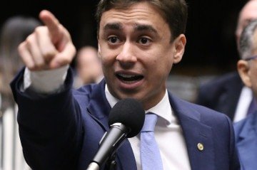 Clima de tensão política e acirramento ideológico pautam as últimas agendas públicas fora do estado de origem do deputado -  (crédito: Kayo Magalhães/Câmara dos Deputados)