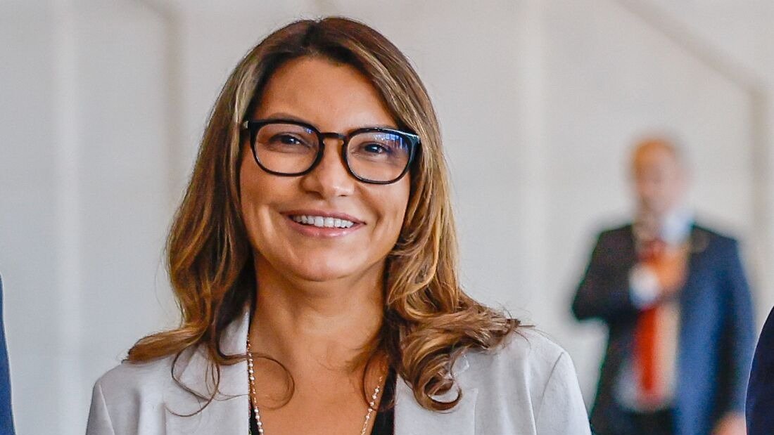 Outras primeiras-damas já foram defendidas pela AGU no Brasil