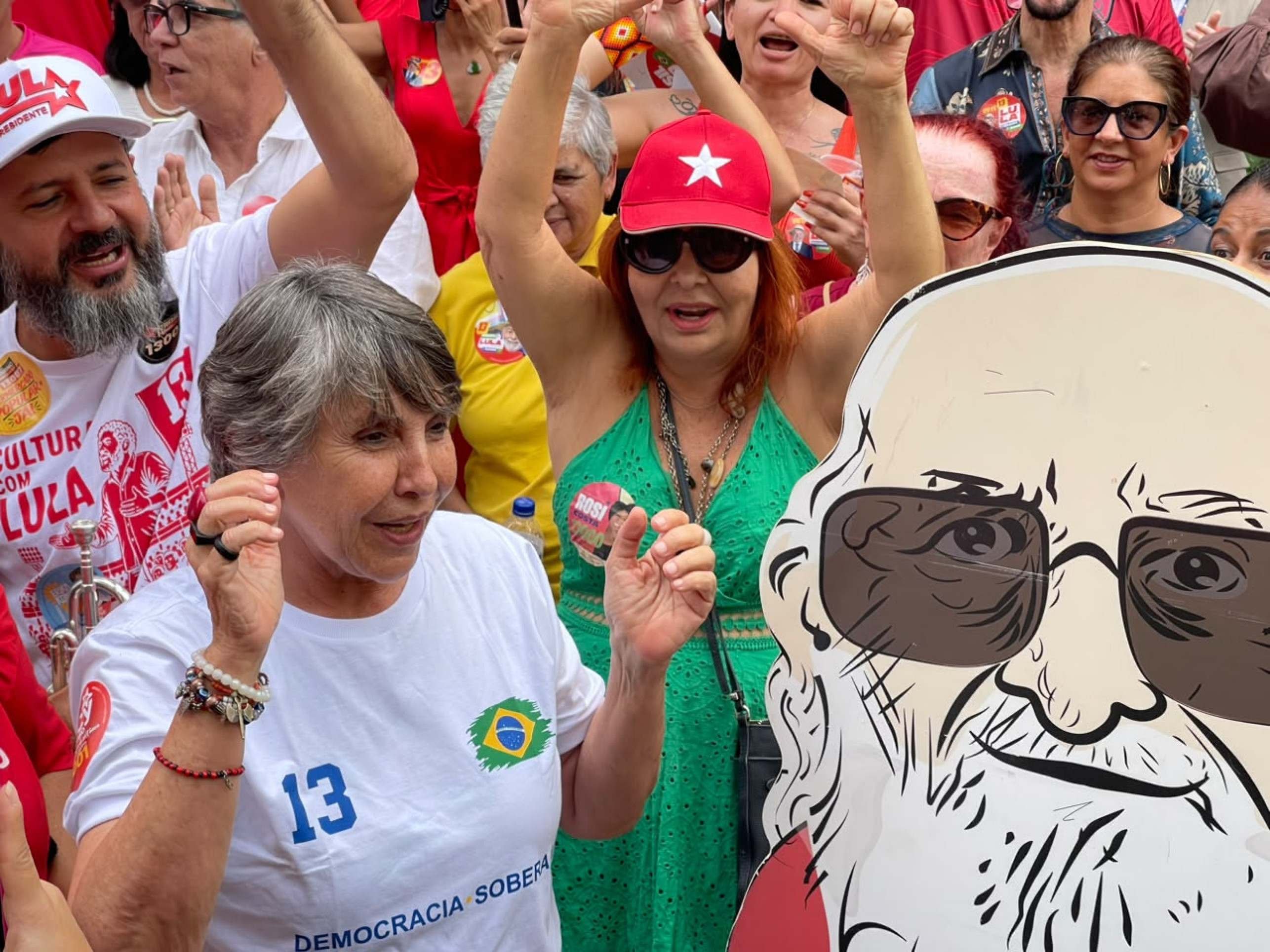 Érika Kokay destaca educação e legado de Paulo Freire em ato no MEC