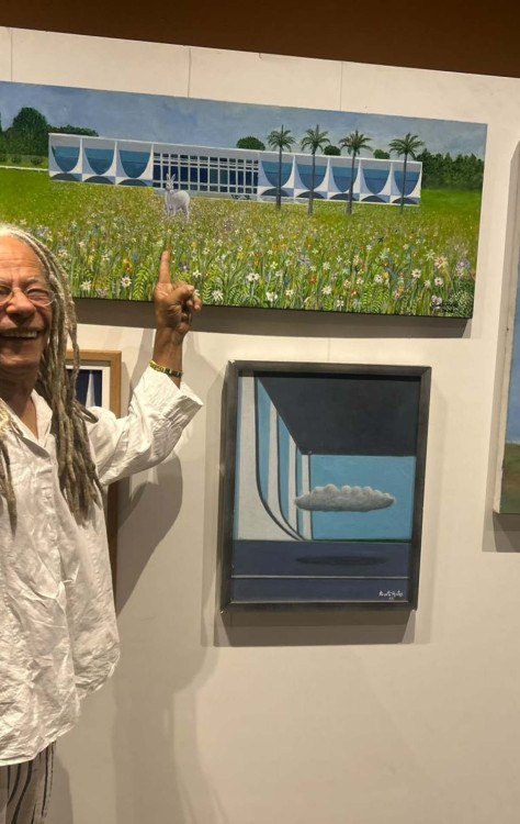 'Renato Matos: Arte em movimento' apresenta obras do artista plástico e cantor que traça uma trajetória estética única.  -  (crédito: Divulgação)