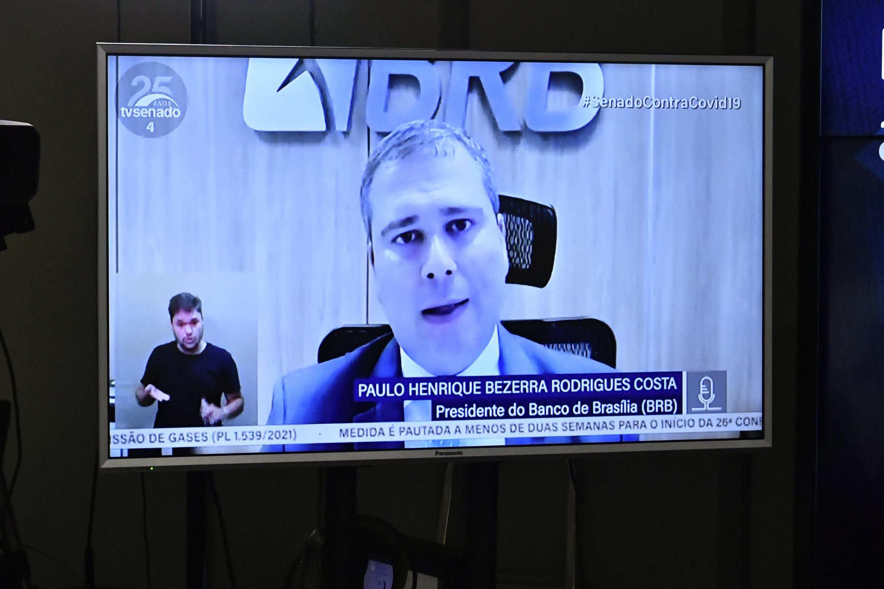 Diálogos revelam pressa para fazer negócio antes de Master fechar